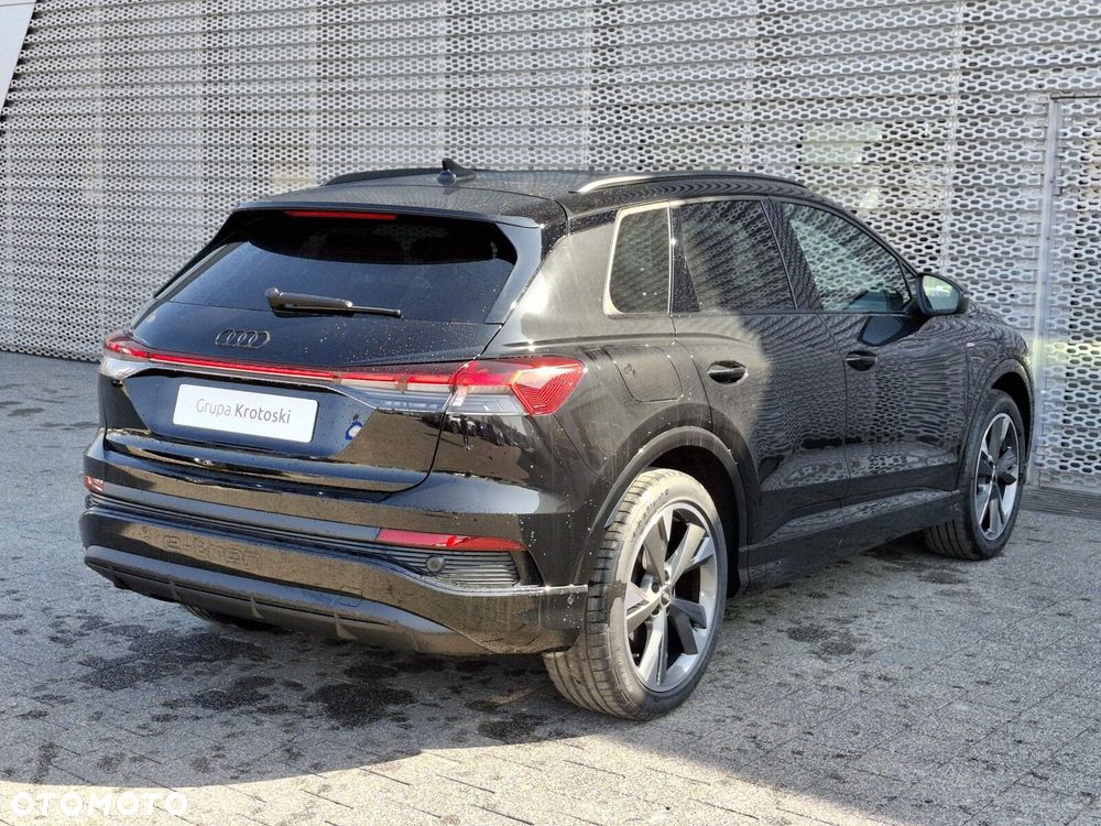 Audi Q4 e-tron - 7