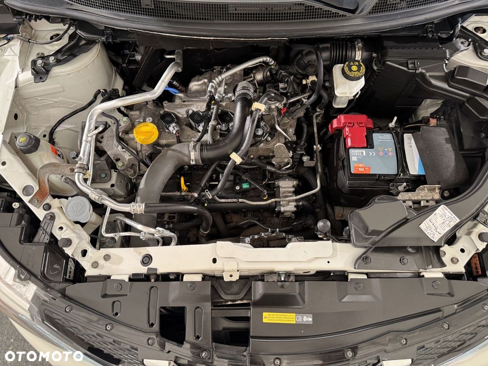 Nissan Qashqai - 25
