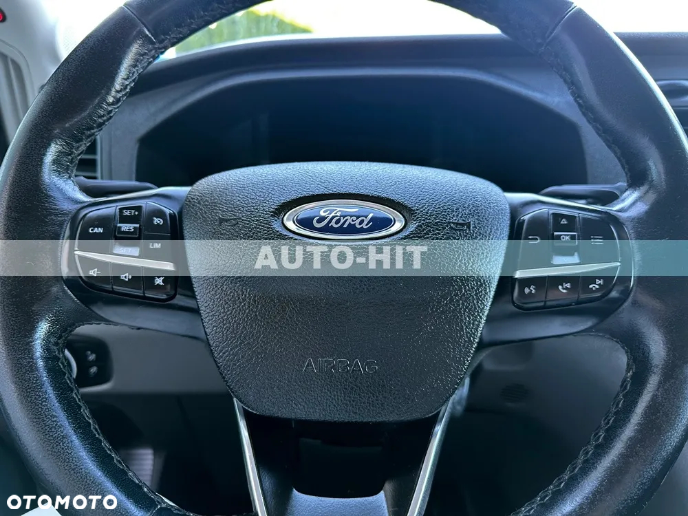 Ford Transit - 28