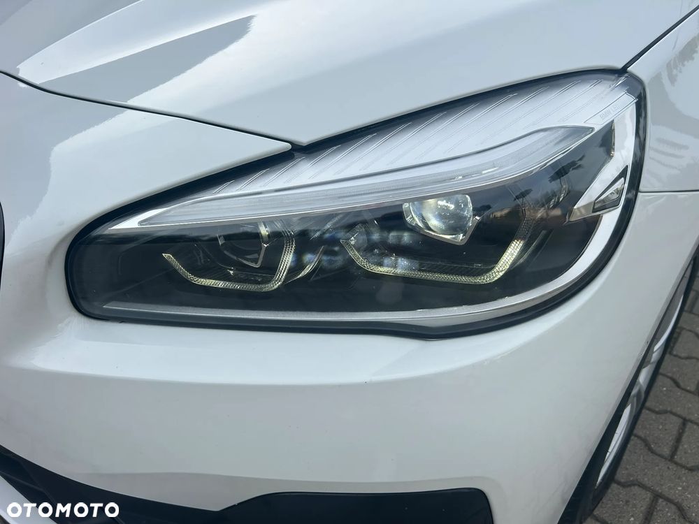 BMW Seria 2 218d Luxury Line sport - 23