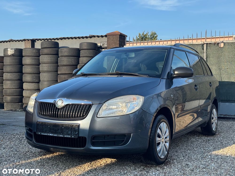Skoda Fabia 1.2 HTP Ambiente - 1