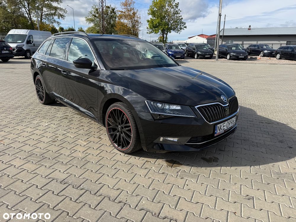 Skoda Superb 2.0 TDI SCR 4x4 Style DSG - 17