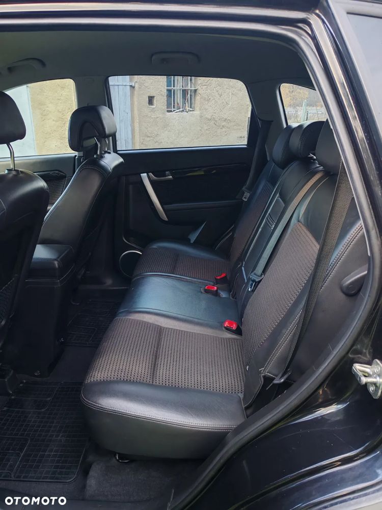 Chevrolet Captiva 2.2 d LS FWD - 12