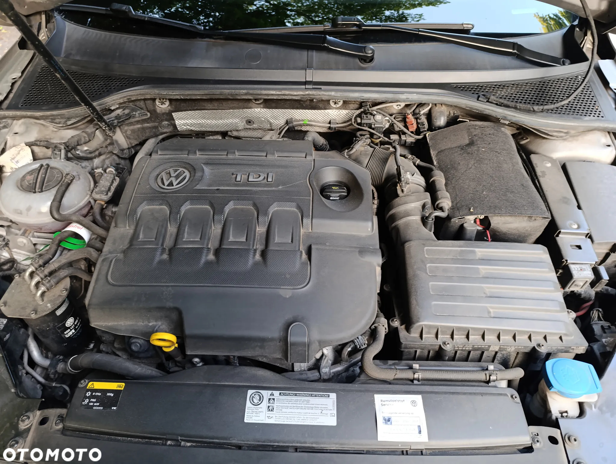 Volkswagen Passat 2.0 TDI BMT Highline - 39