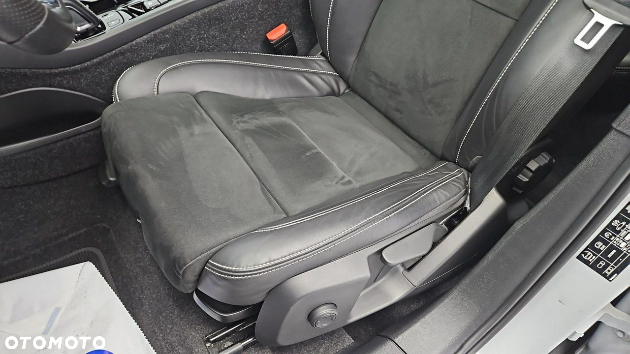 Volvo XC 40 - 12