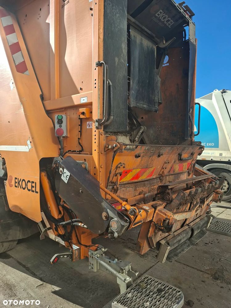 Mercedes-Benz AXOR 2529 L - 14