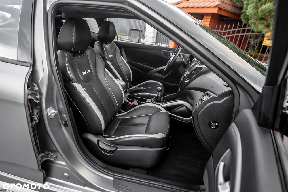 Hyundai Veloster 1.6 Turbo Matt Finish - 19