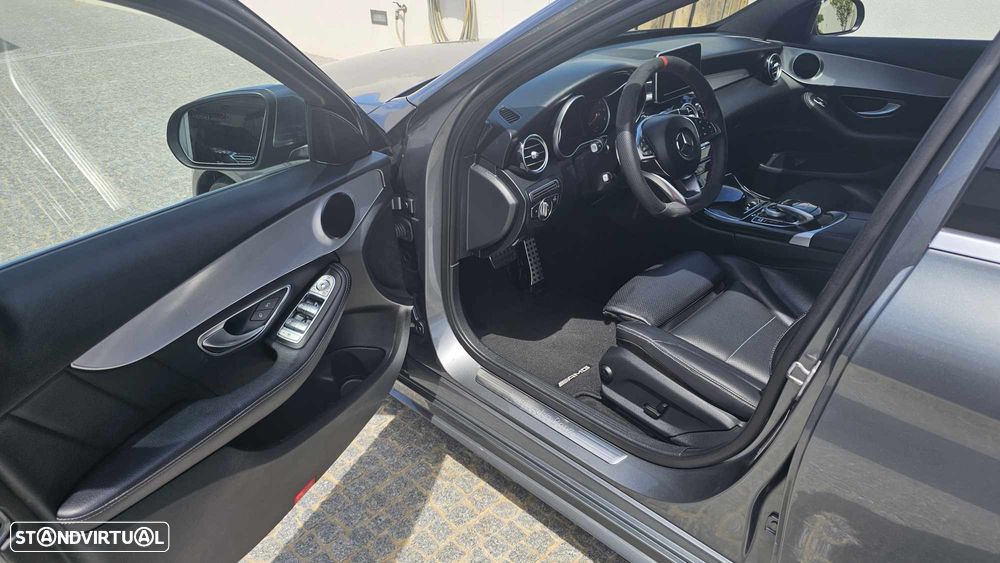 Mercedes-Benz C 300 h AMG Line - 9