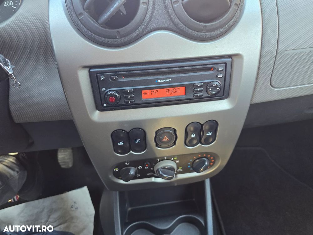 Dacia Sandero 1.2 16V Ambiance - 10