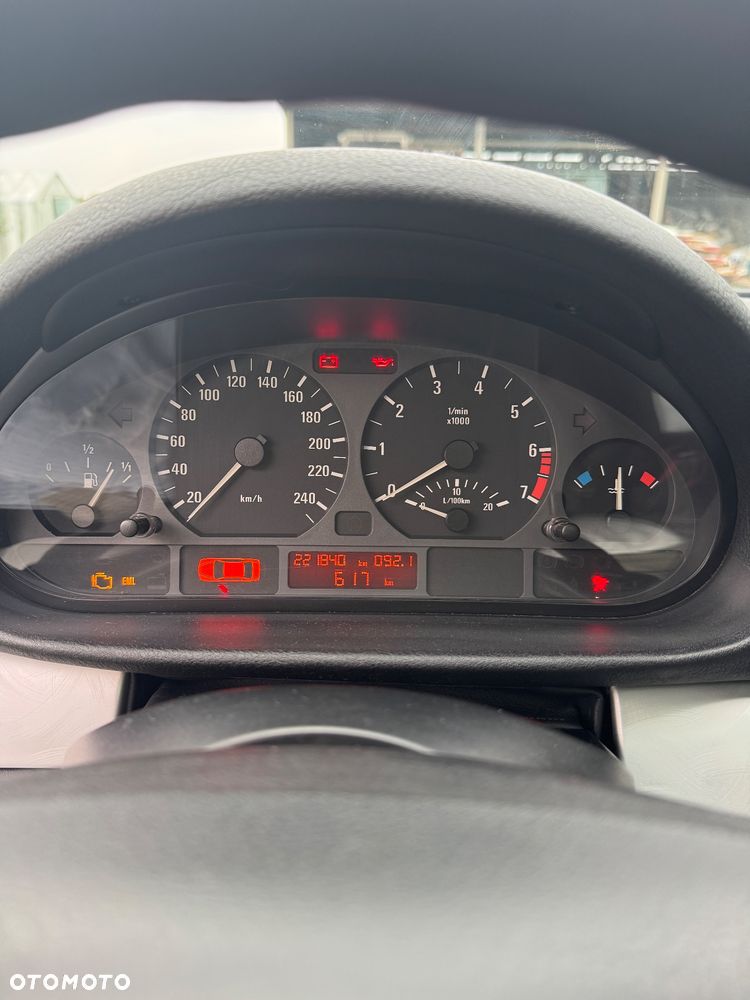 BMW Seria 3 316ti - 20