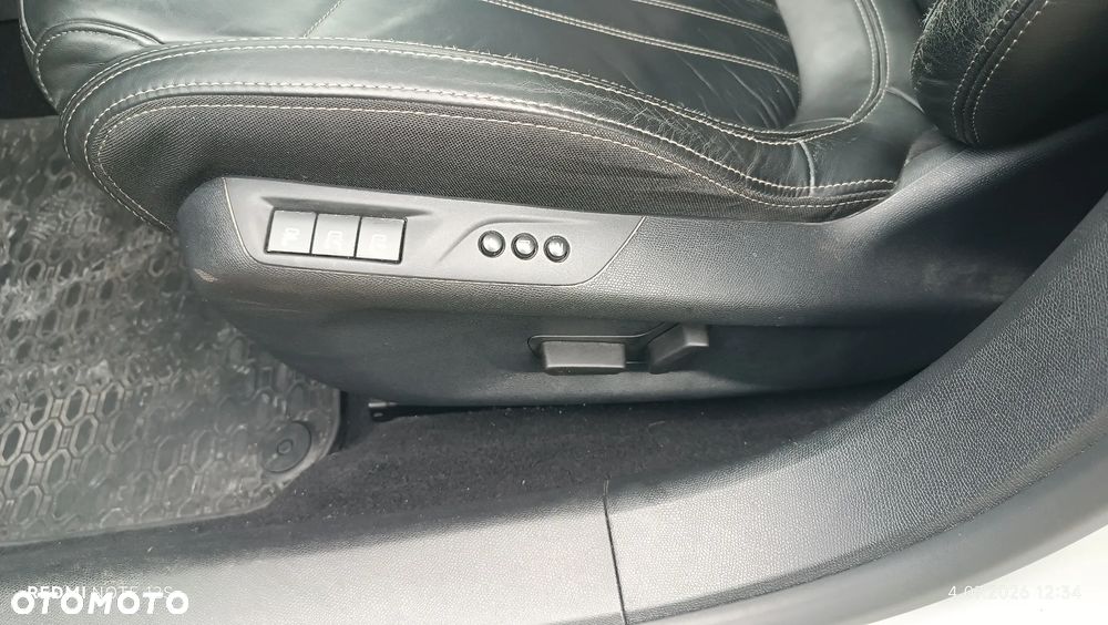 Peugeot 308 BlueHDi FAP 150 EAT6 Stop & Start Allure - 17