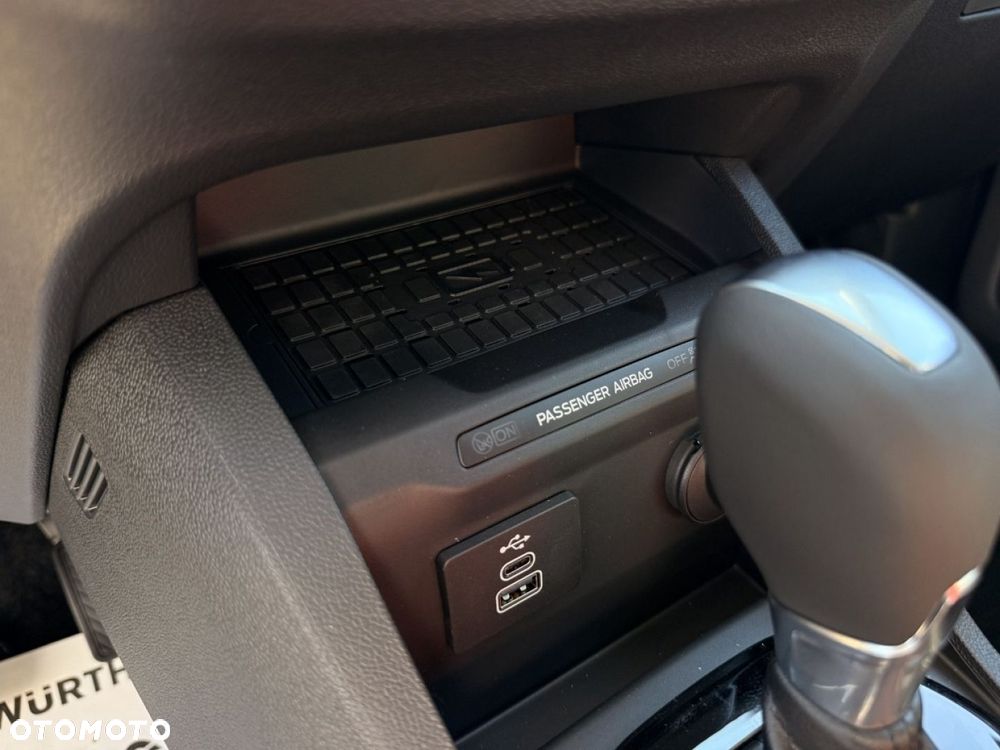 Ford Tourneo Courier - 19