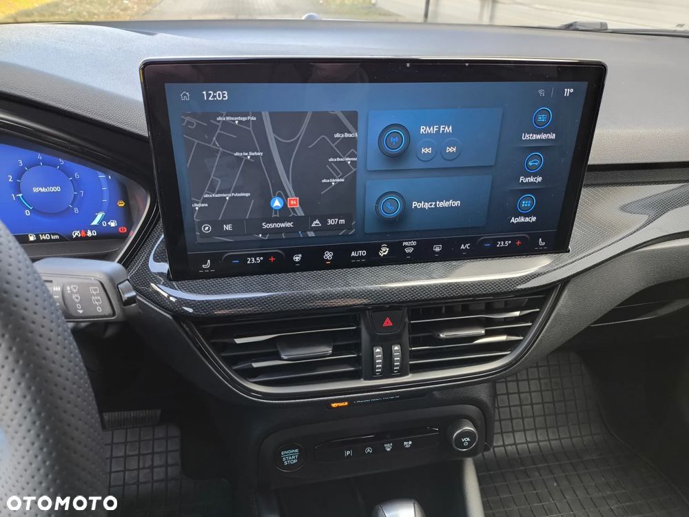 Ford Focus - 11