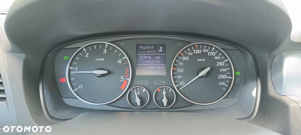 Renault Laguna 2.0 DCi FAP GT - 17