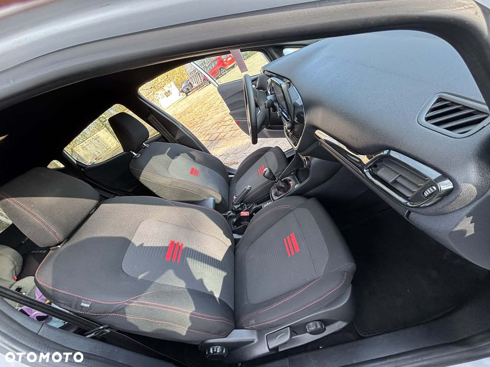 Ford Fiesta 1.0 EcoBoost Hybrid S&S ST-LINE X - 15