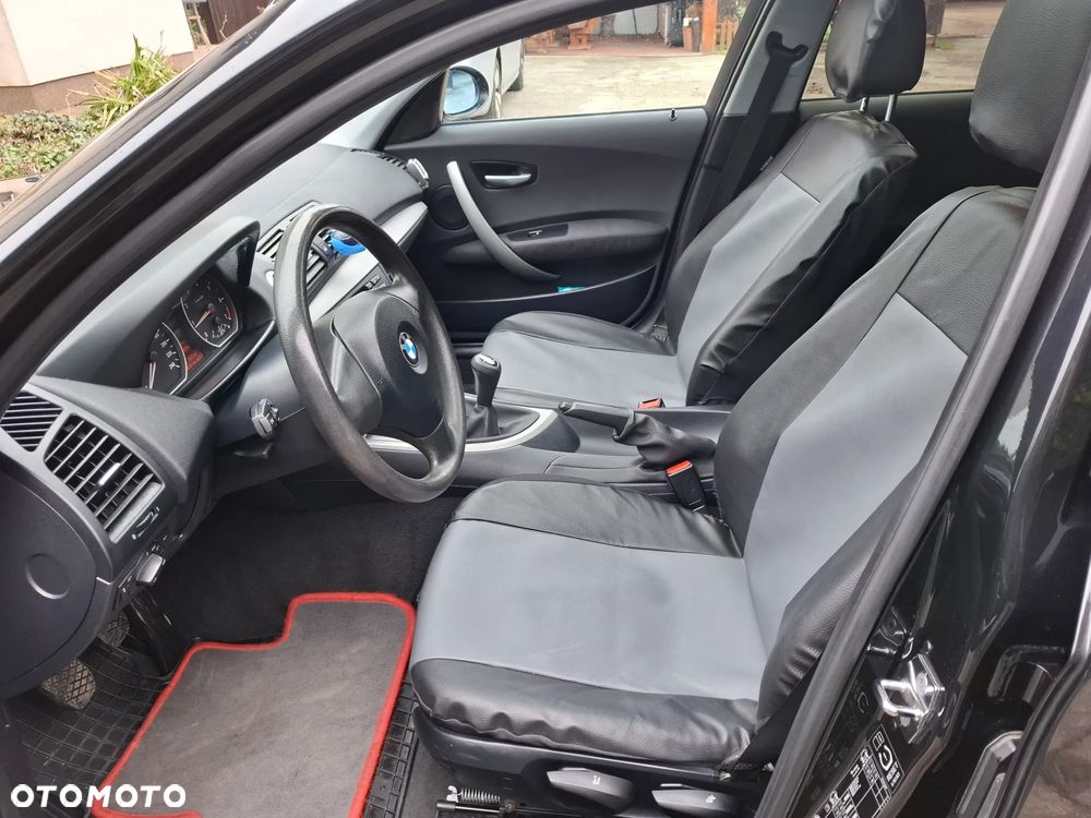 BMW Seria 1 118i - 14