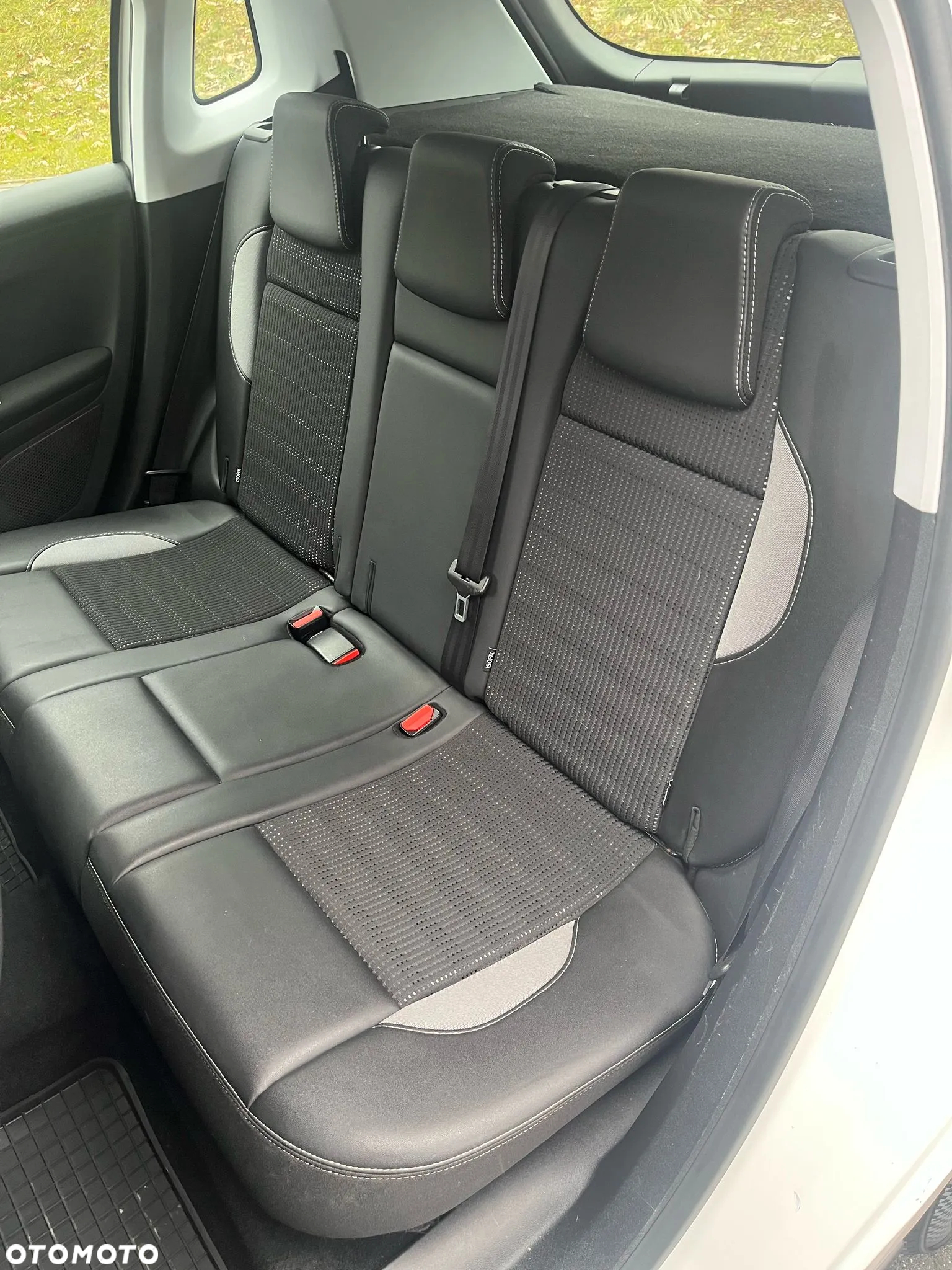 Peugeot 2008 1.2 Pure Tech Style EU6 - 17