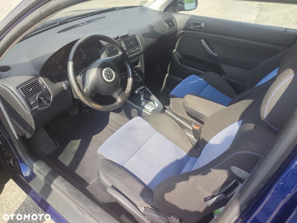 Volkswagen Golf - 7