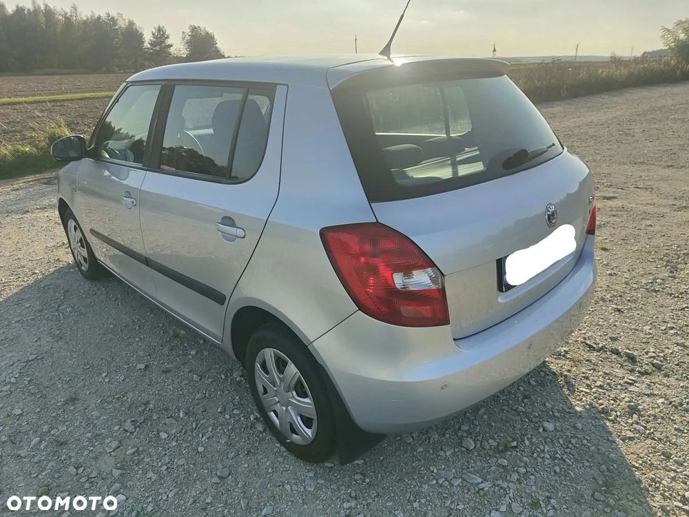 Skoda Fabia - 6