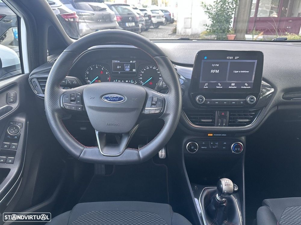 Ford Fiesta 1.0 EcoBoost ST-Line X - 17