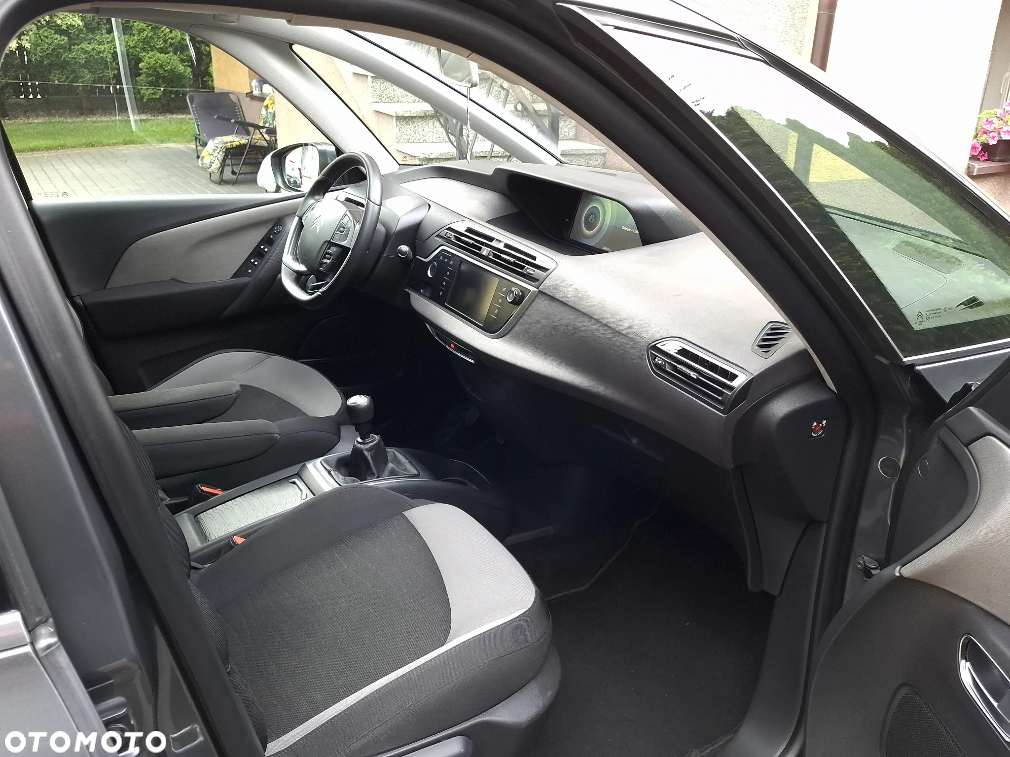 Citroën C4 Picasso 1.6 e-HDi Exclusive - 6