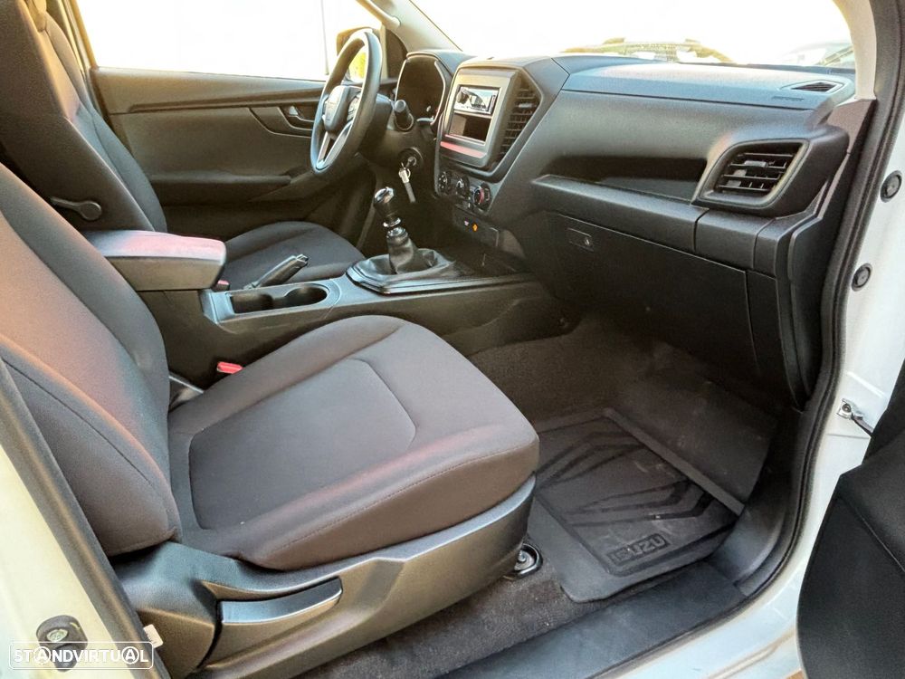 Isuzu D-Max - 10