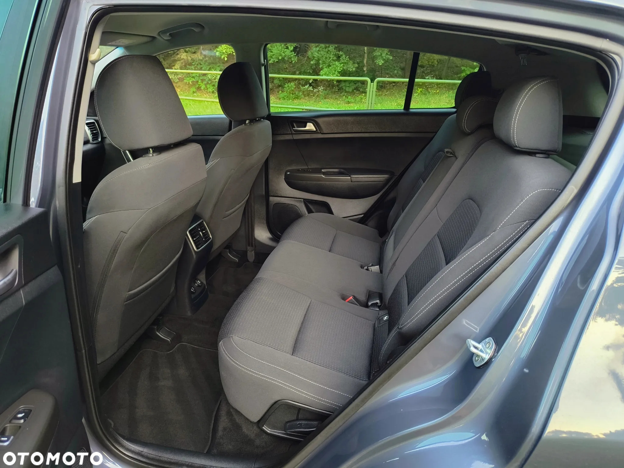Kia Sportage 1.6 GDI 2WD Dream-Team Edition - 30