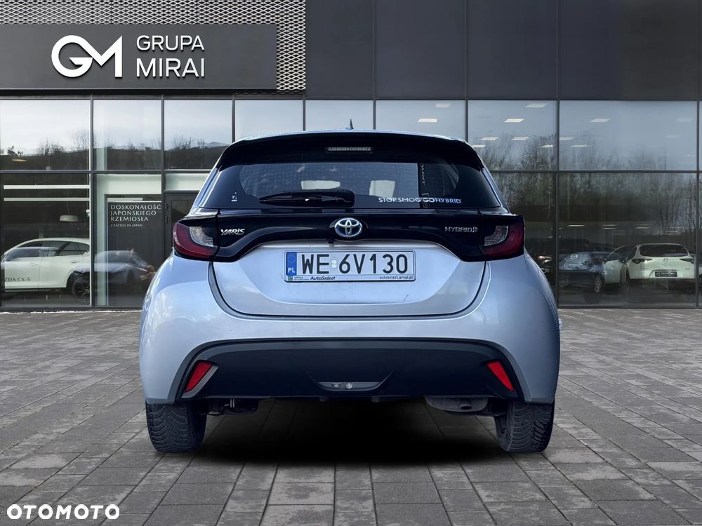 Toyota Yaris Hybrid 1.5 Comfort - 4