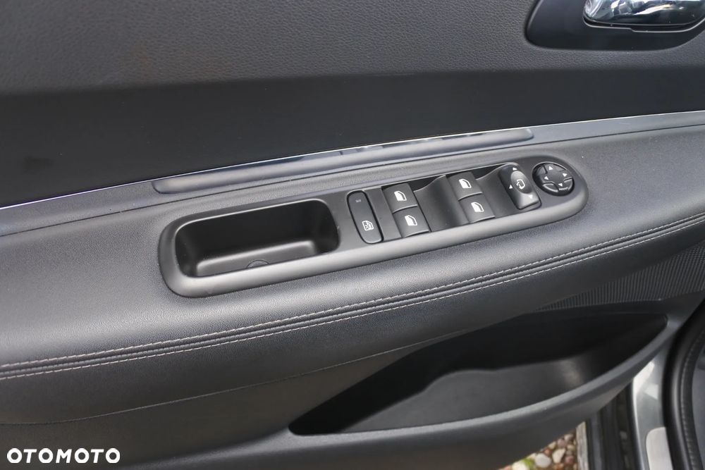 Peugeot 3008 PureTech 130 Stop & Start GPF Allure - 20