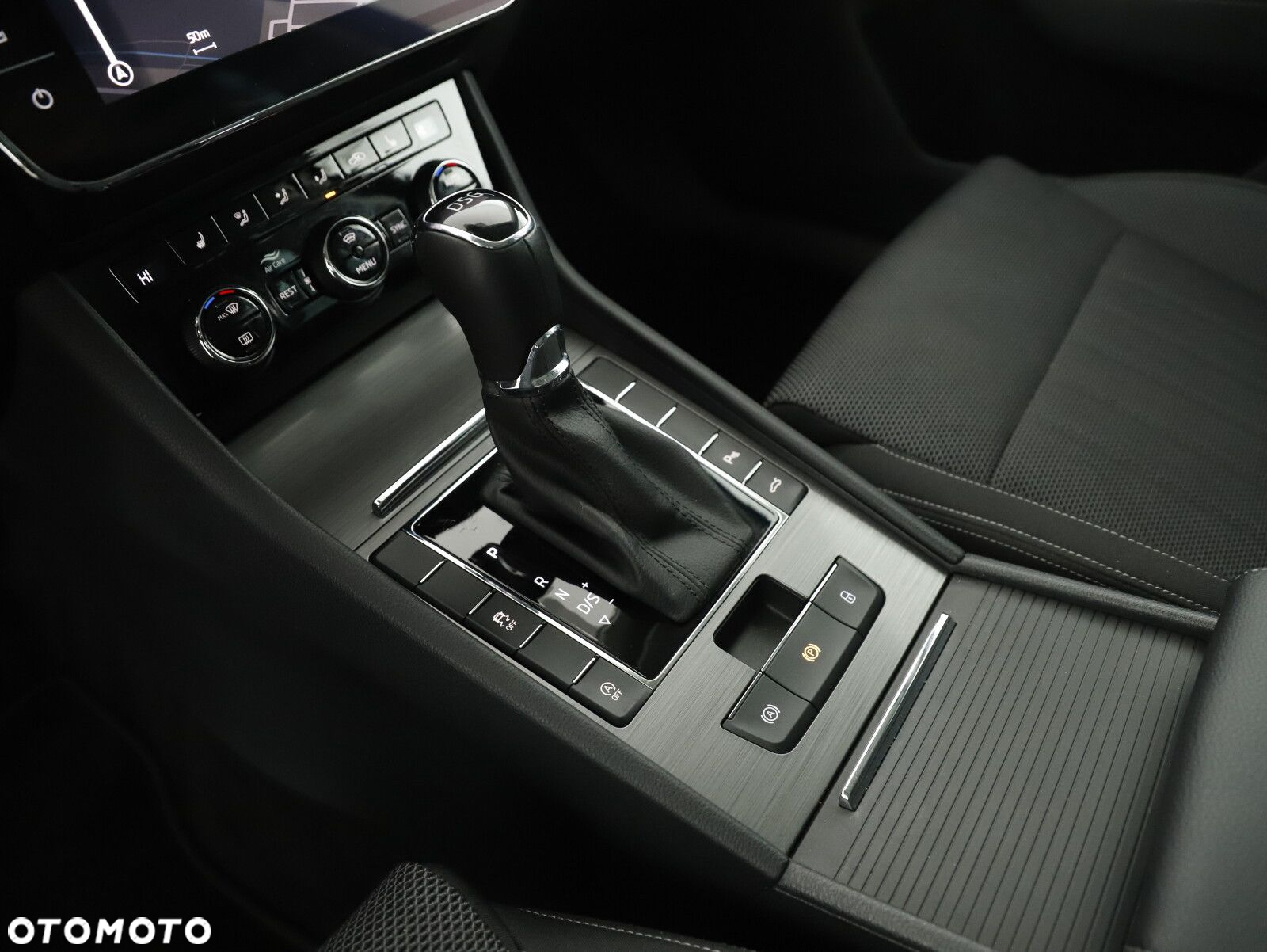 Skoda Superb 2.0 TDI SCR Style DSG - 13