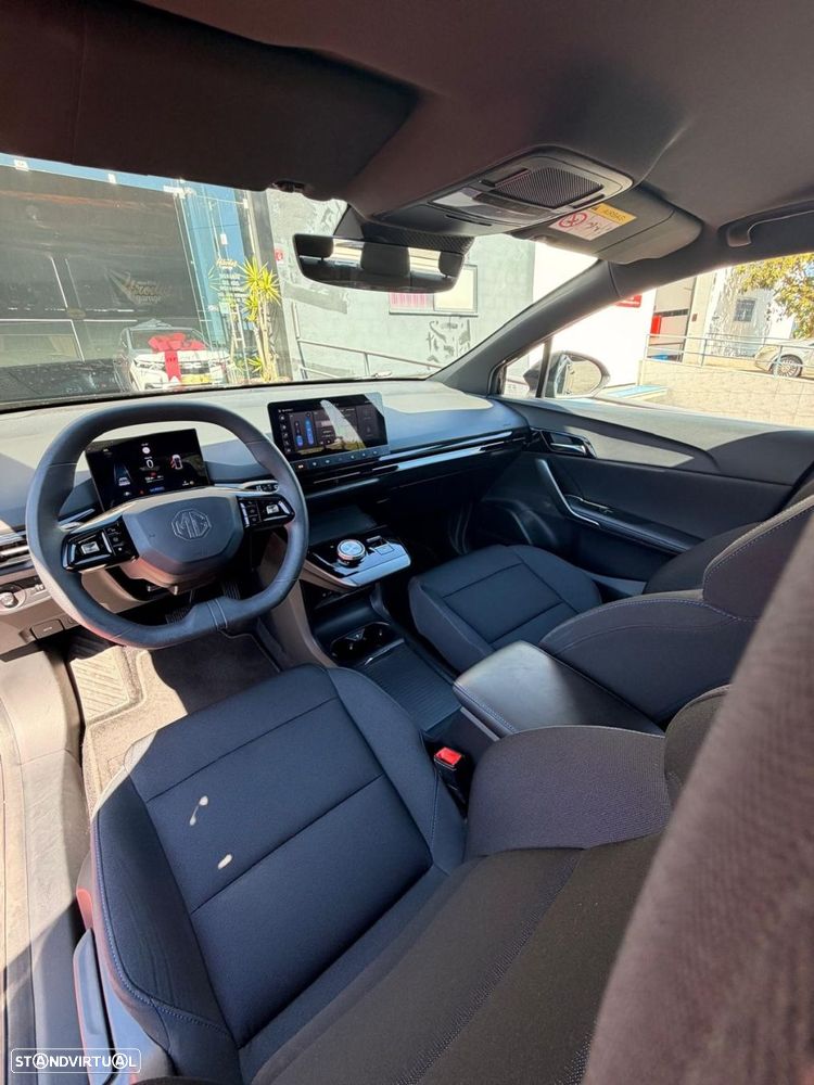 MG MG4 51 kWh Standard - 34