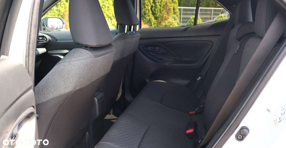 Toyota Yaris Cross - 16