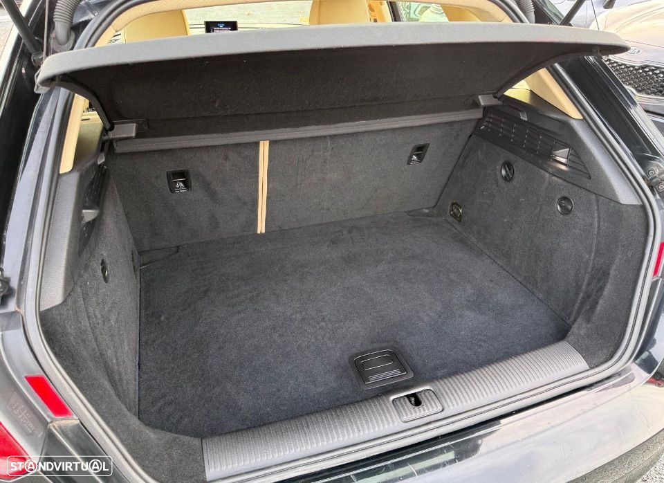 Audi A3 Sportback 2.0 TDI S-line S tronic - 13