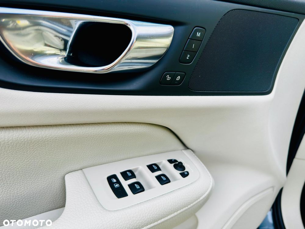 Volvo S60 ver-t6-awd-momentum-pro - 21