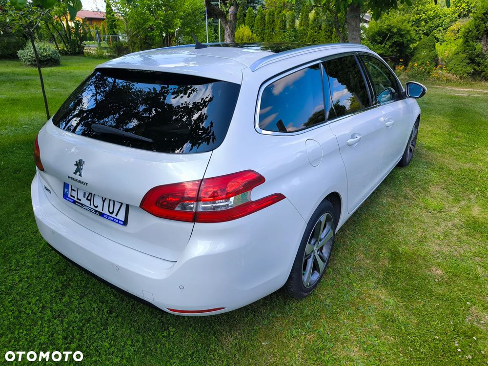 Peugeot 308 1.2 PureTech Allure S&S - 3