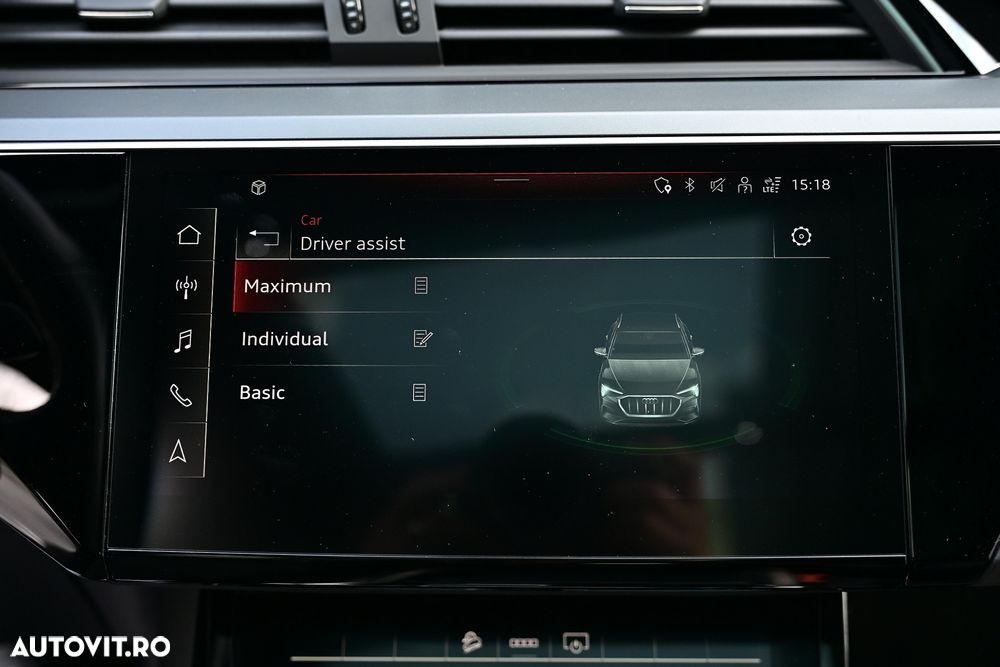 Audi e-tron 55 quattro - 32