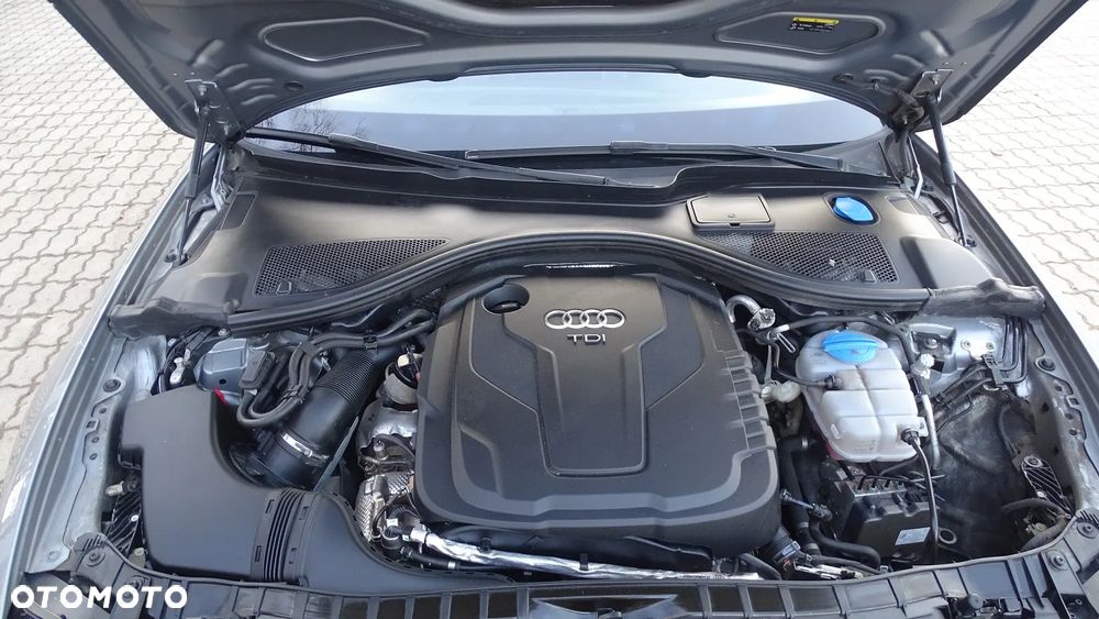 Audi A6 Avant 2.0 TDI Ultra S tronic - 28