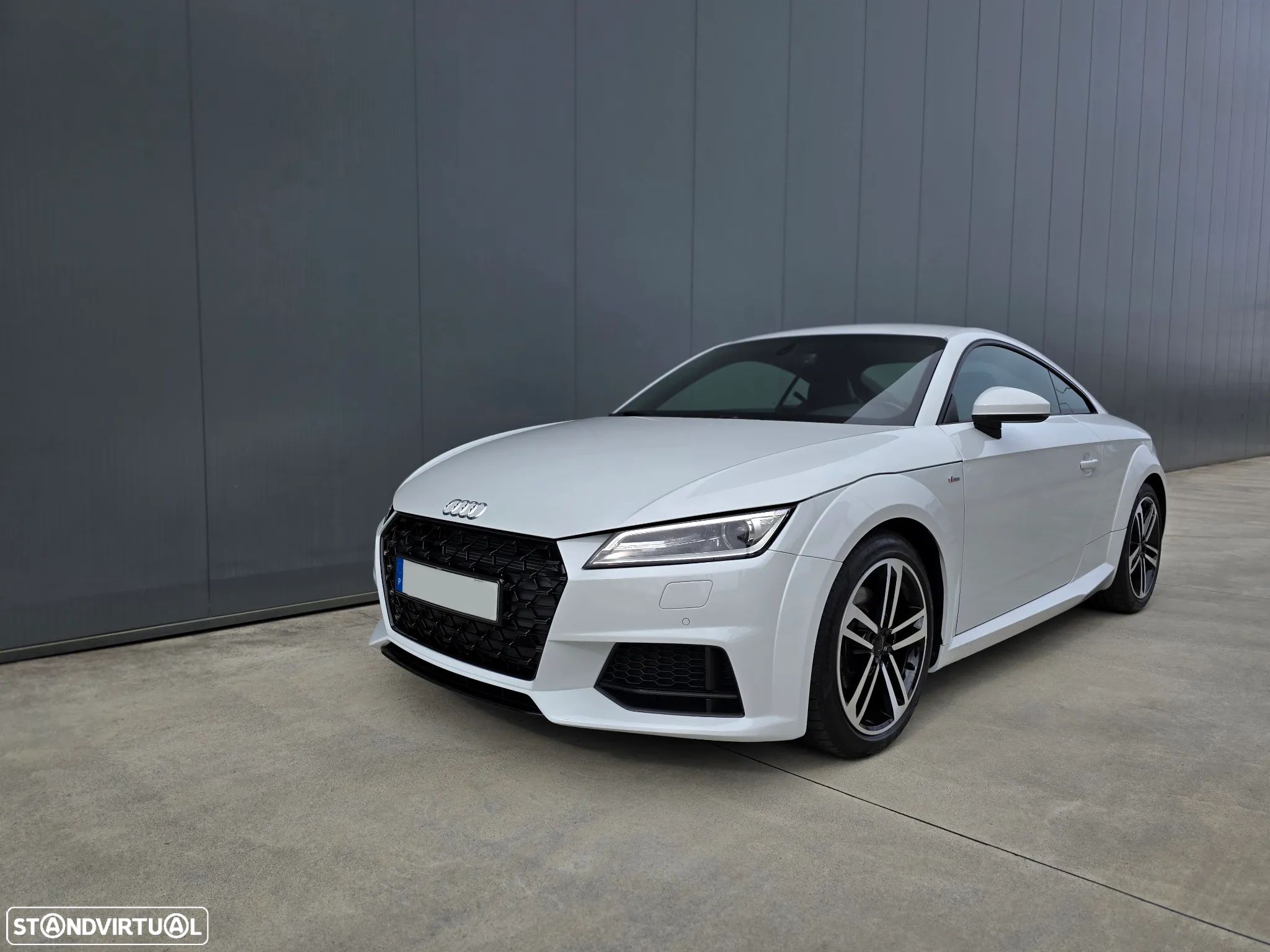 Audi TT Coupé 2.0 TDI S-line - 1