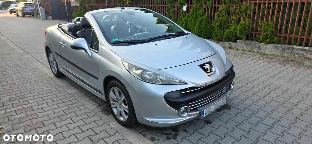 Peugeot 207 CC 1.6 Sport - 11