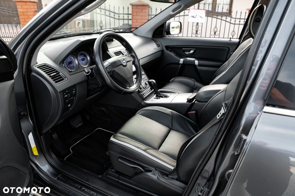 Volvo XC 90 D5 Sport - 16