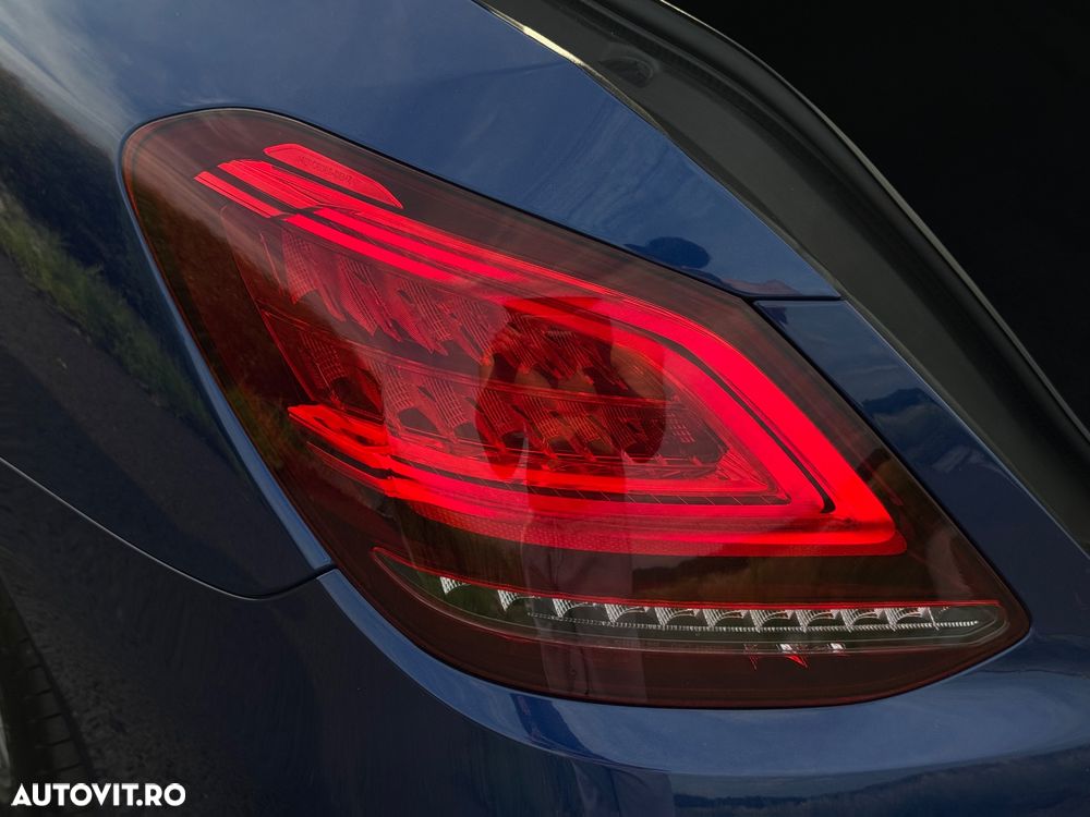 Mercedes-Benz C 160 9G-TRONIC Edition - 32