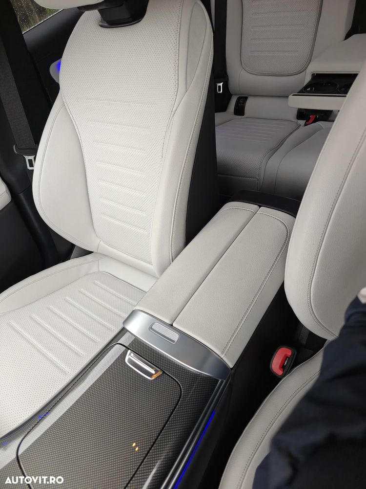 Mercedes-Benz GLC 300 4Matic 9G-TRONIC Edition AMG Line - 20