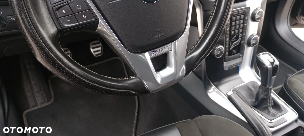 Volvo V40 D2 RDesign - 12
