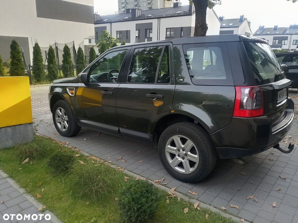Land Rover Freelander 2008 photo 3