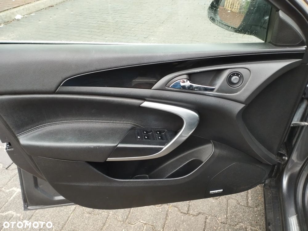 Opel Insignia 2.0 CDTI Sports Tourer - 12