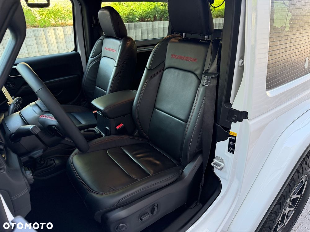 Jeep Wrangler - 17