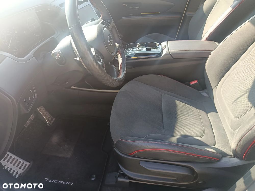 Hyundai Tucson 1.6 T-GDi 48V N Line 4WD DCT - 11