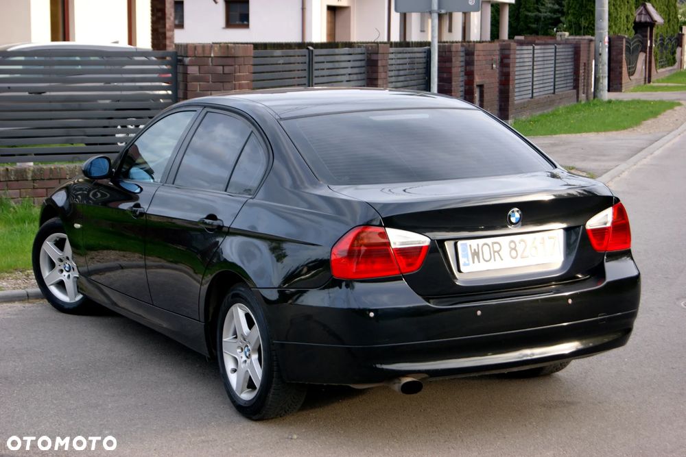 BMW Seria 3 318i - 14