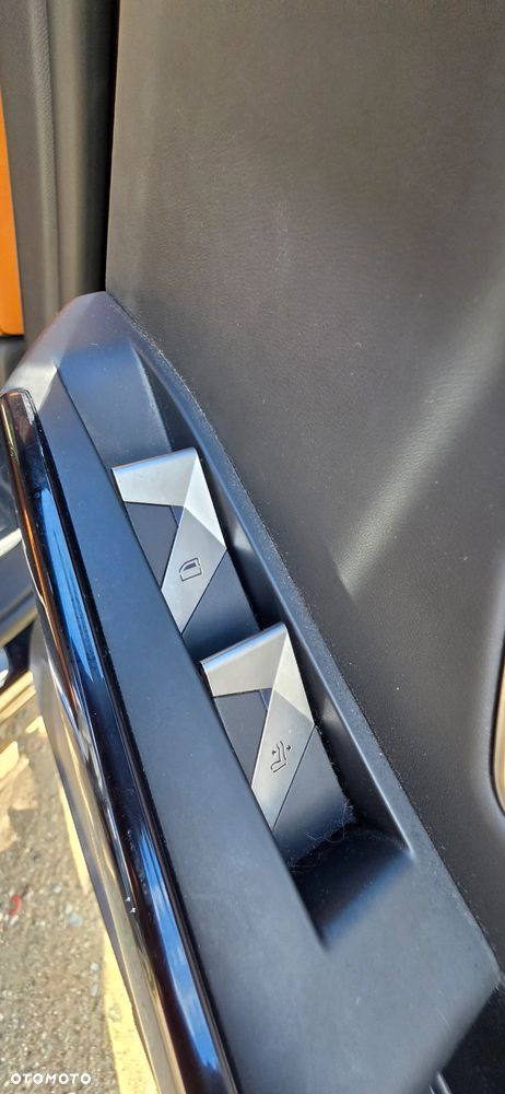DS Automobiles DS 7 Crossback - 27