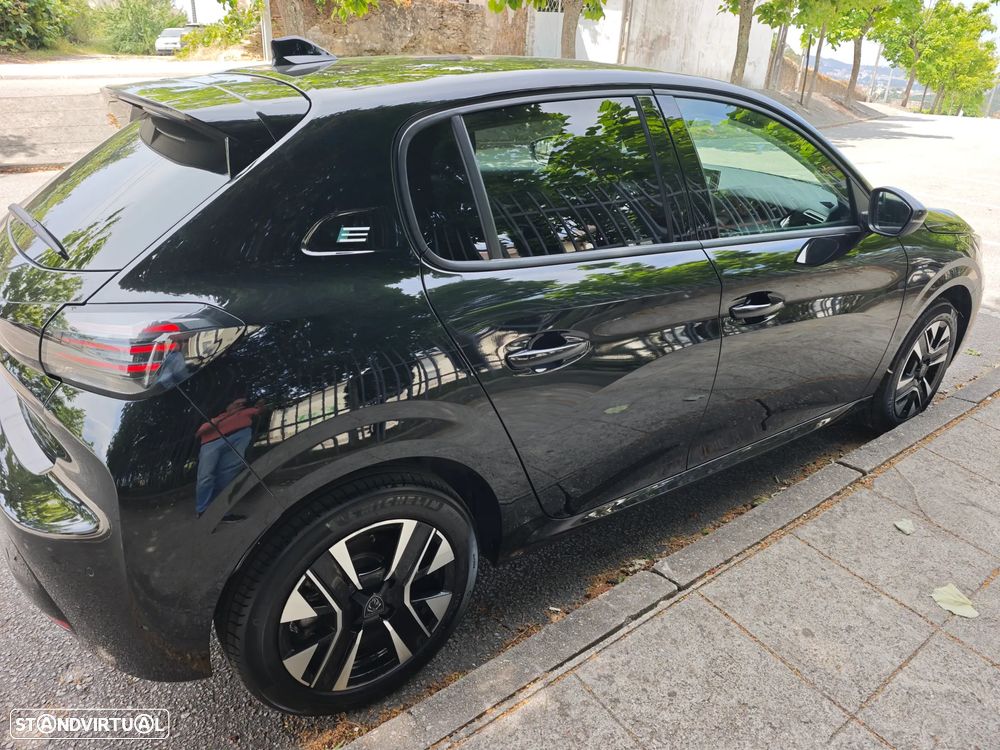 Peugeot e-208 Allure - 7